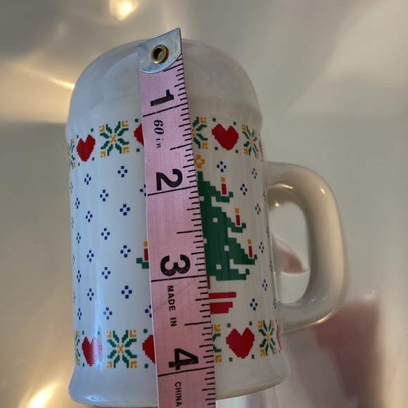 NEW AVENUES HomeSpun Holiday Holiday Tree Salt and Pepper Shakers Vintage 1984 - Picture 14 of 15